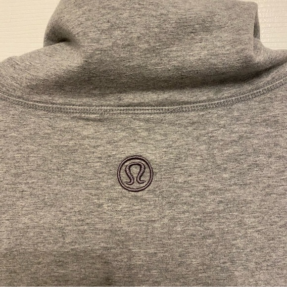 Lululemon Rest Day Pullover Cowl Neck Sweatshirt Colour-Vintage Sports Grey 8 - Picture 8 of 11